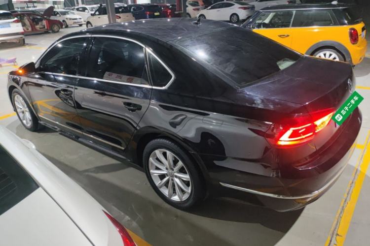 Used Volkswagen Passat 2017 330TSI DSG Luxury Edition Left Side