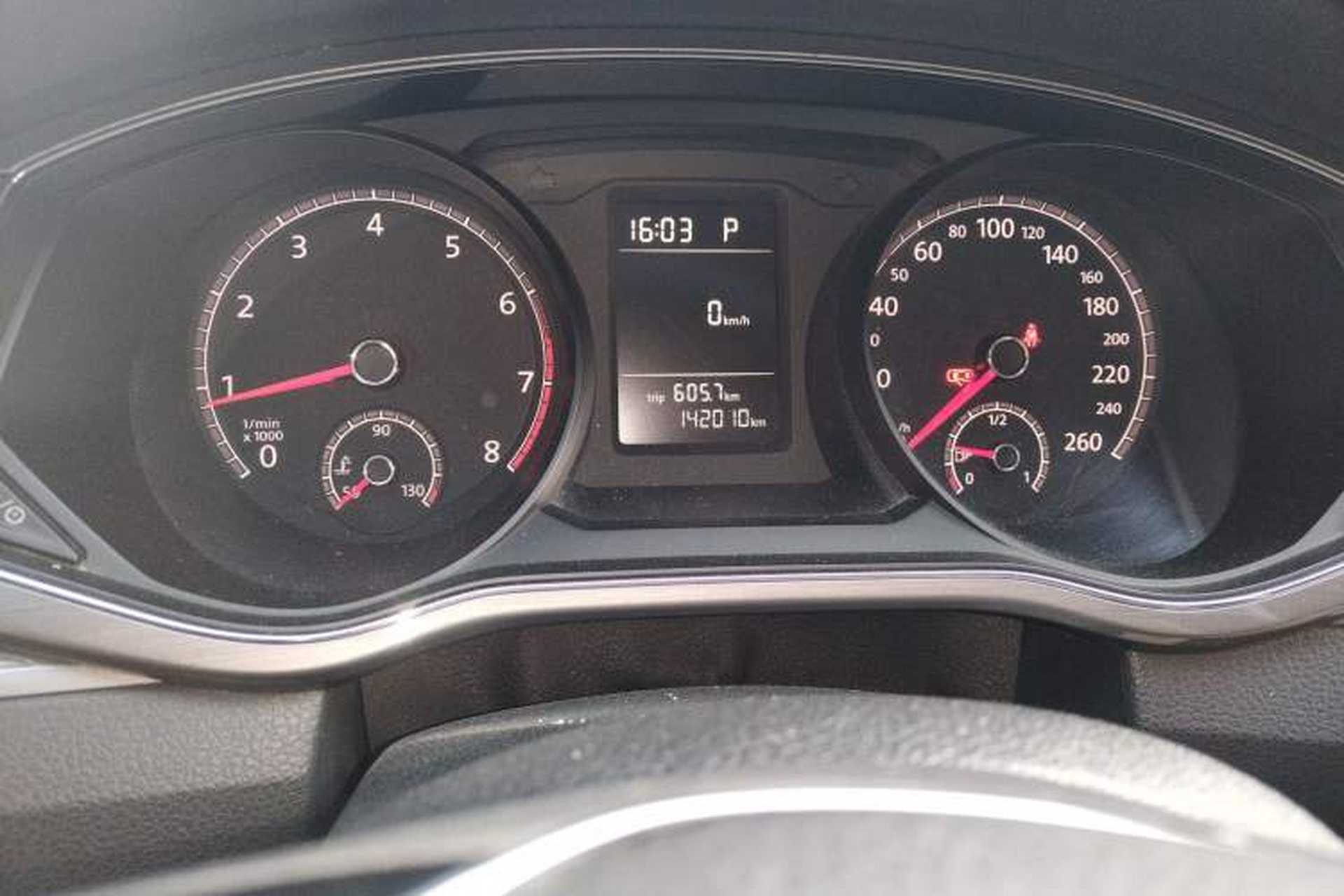 Used Volkswagen Passat 2017 330TSI DSG Luxury Edition Odometer Close Up