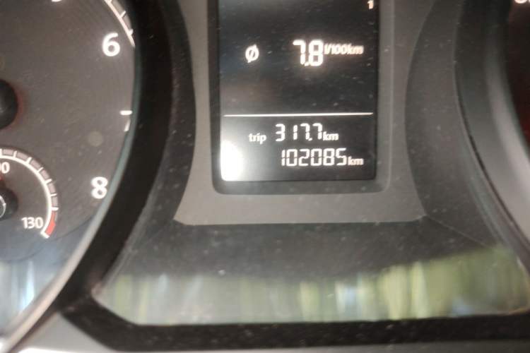 Used Volkswagen Passat 2017 1.8TSI DSG Government Procurement Version (CEA Engine) Odometer Close Up