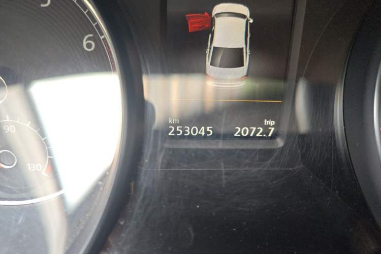 Used Volkswagen Passat 2017 330TSI DSG Prestige Edition Odometer Close Up