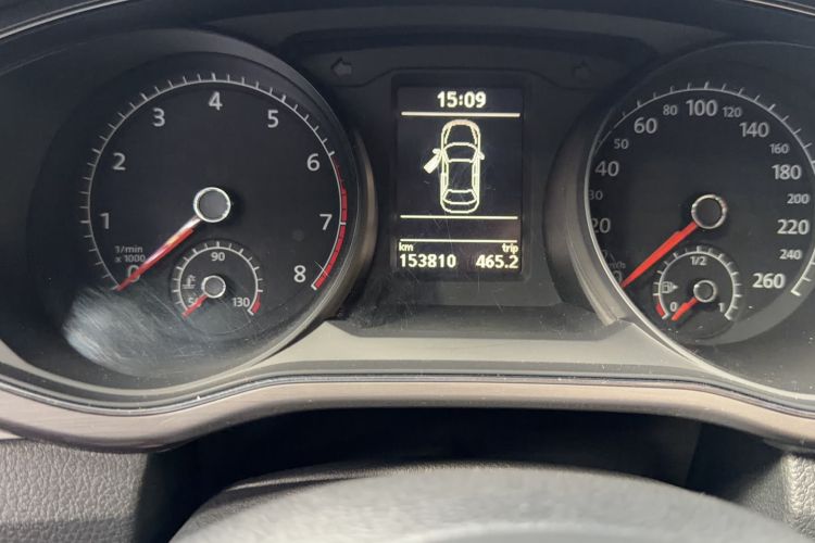 Used Volkswagen Passat 2017 330TSI DSG Luxury Edition Odometer Close Up