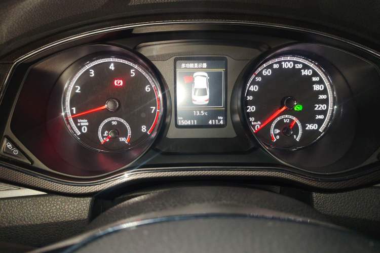 Used Volkswagen Passat 2017 330TSI DSG Prestige Edition Odometer Close Up