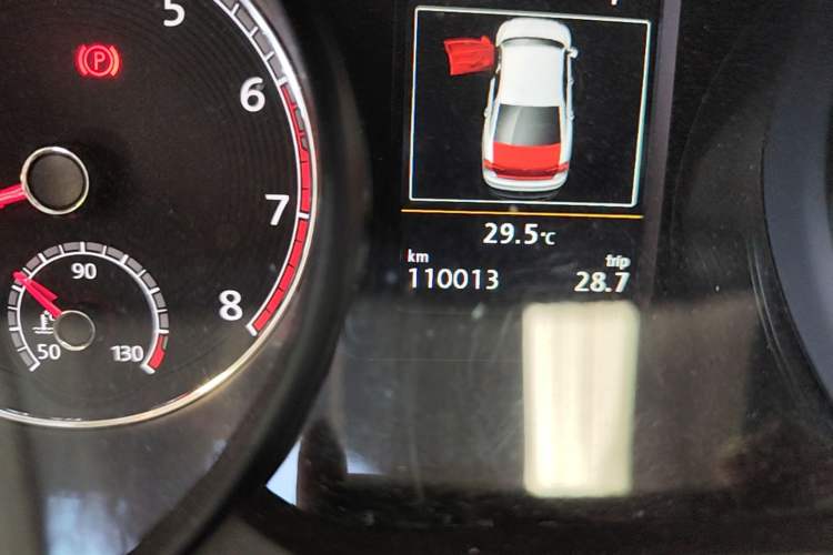Used Volkswagen Passat 2017 330TSI DSG Prestige Edition Odometer Close Up