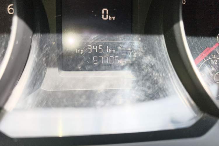 Used Volkswagen Passat 2017 280TSI DSG Luxury Edition Odometer Close Up