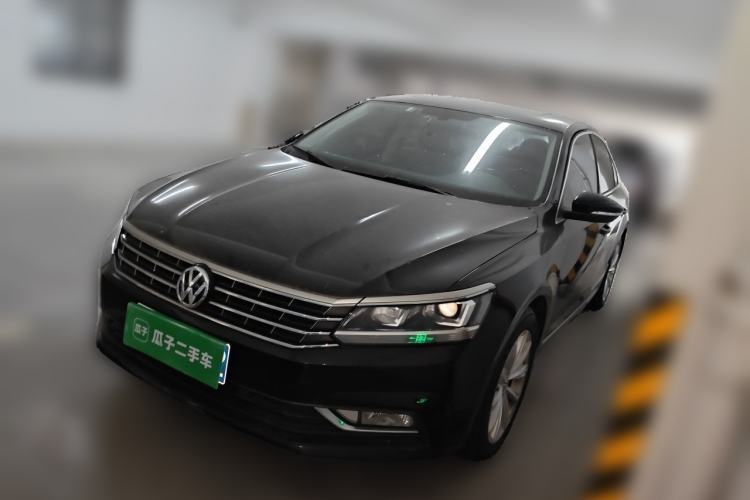 Used Volkswagen Passat 2017 330TSI DSG Luxury Edition Guazi used car, China used car export, Used car for sale, Used  cars, Cheapest cars for sale