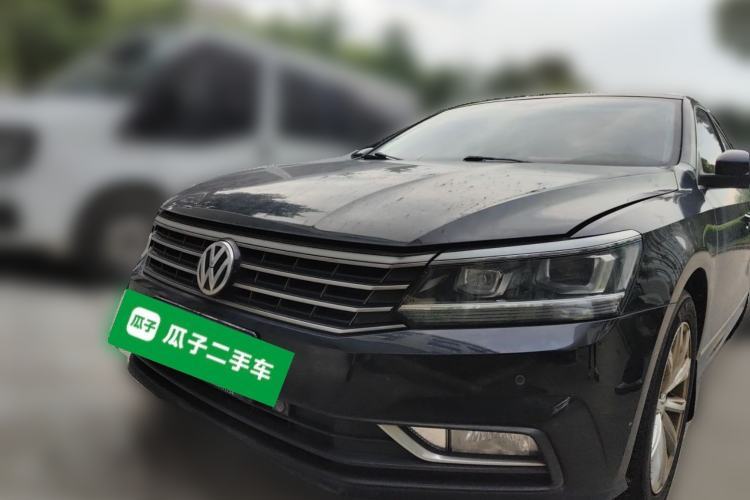 Used Volkswagen Passat 2017 330TSI DSG Luxury Edition Guazi used car, China used car export, Used car for sale, Used  cars, Cheapest cars for sale