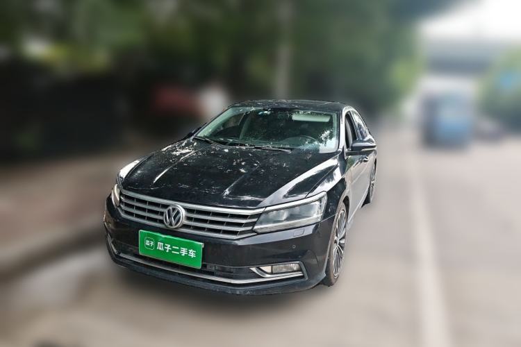 Volkswagen Passat 2017 330TSI DSG Prestige Edition de segunda mano Guazi used car, China used car export, Used car for sale, Used cars, Cheapest cars for sale