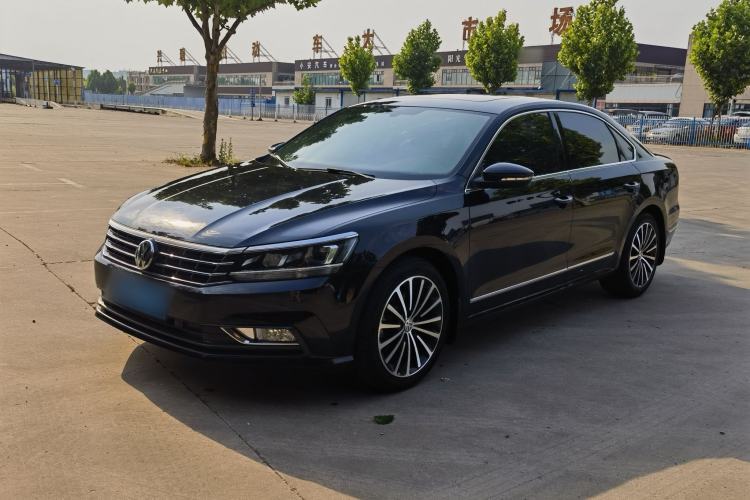 Used Volkswagen Passat 2017 330TSI DSG Luxury Edition Guazi used car, China used car export, Used car for sale, Used  cars, Cheapest cars for sale