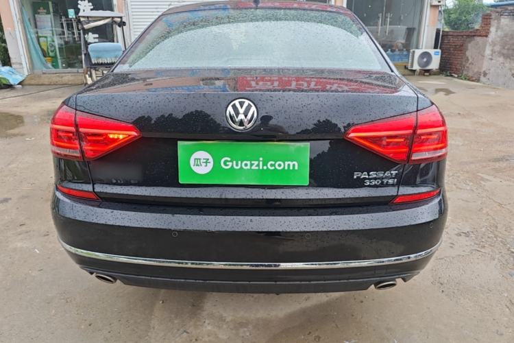 Used Volkswagen Passat 2017 330TSI DSG Luxury Edition Rear