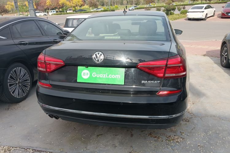 Used Volkswagen Passat 2017 330TSI DSG Luxury Edition Rear