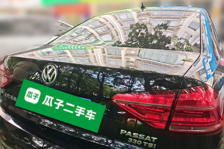Used Volkswagen Passat 2017 330TSI DSG Luxury Edition Rear