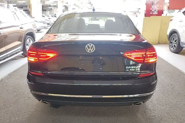 Used Volkswagen Passat 2017 330TSI DSG Luxury Edition Rear
