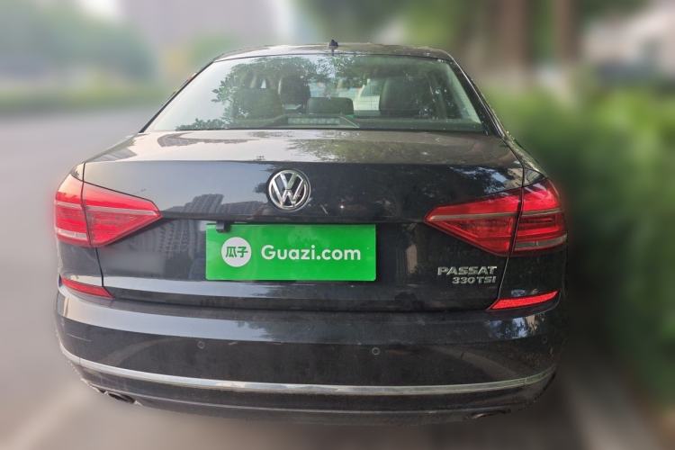 Used Volkswagen Passat 2017 330TSI DSG Luxury Edition Rear
