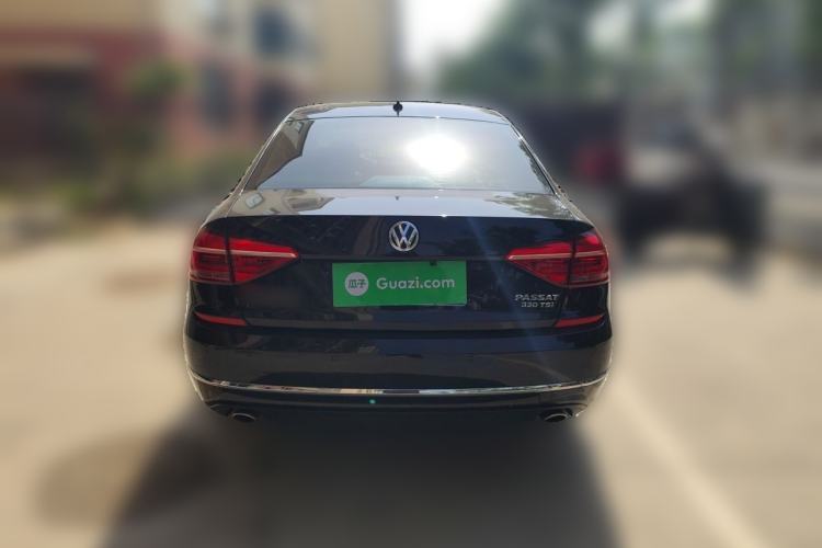 Used Volkswagen Passat 2017 330TSI DSG Luxury Edition Rear
