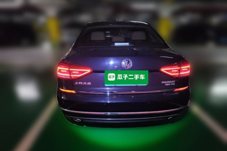 Used Volkswagen Passat 2017 330TSI DSG Luxury Edition Rear