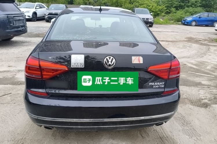 Used Volkswagen Passat 2017 330TSI DSG Luxury Edition Rear