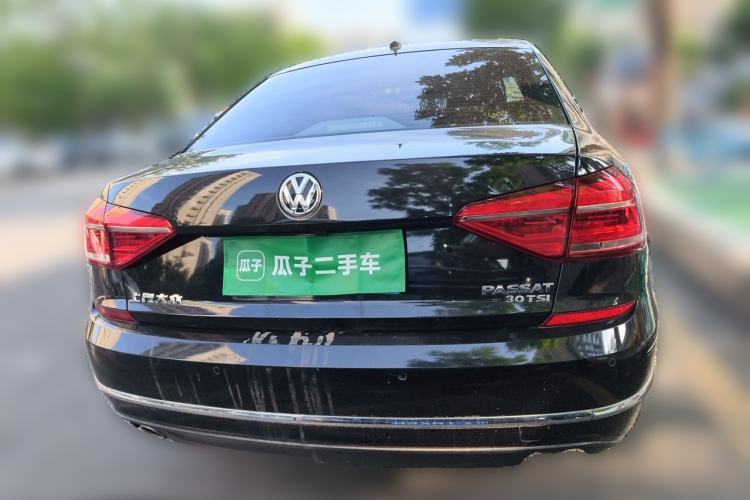 Used Volkswagen Passat 2017 330TSI DSG Luxury Edition Rear
