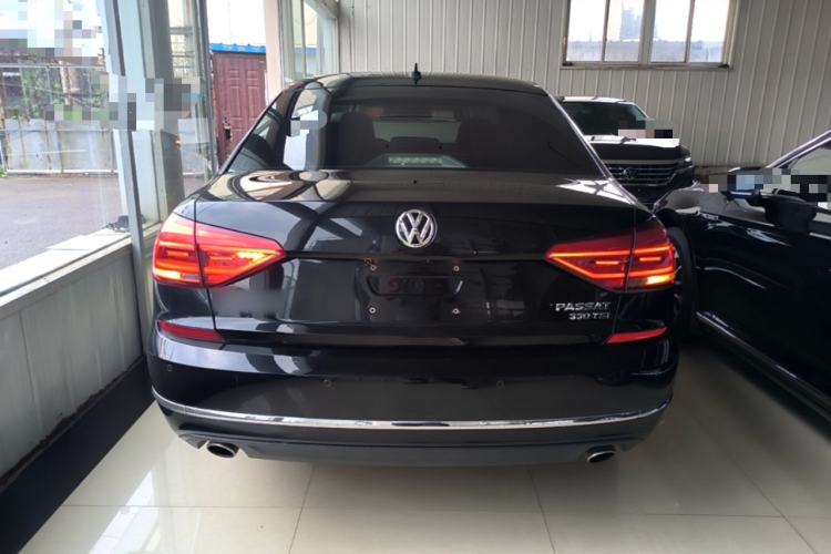 Used Volkswagen Passat 2017 330TSI DSG Luxury Edition Rear