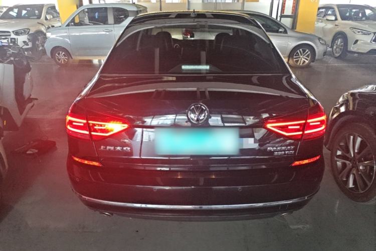 Used Volkswagen Passat 2017 330TSI DSG Luxury Edition Rear