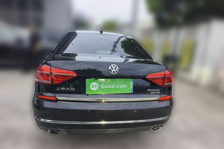 Used Volkswagen Passat 2017 330TSI DSG Luxury Edition Rear
