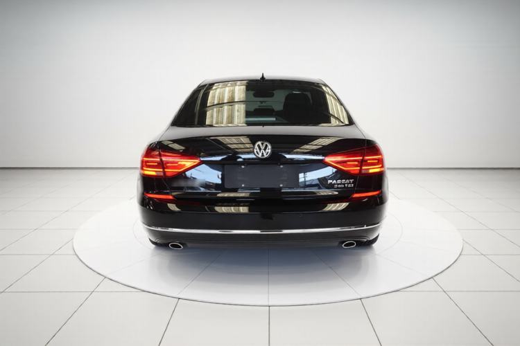 Used Volkswagen Passat 2017 330TSI DSG Luxury Edition Rear