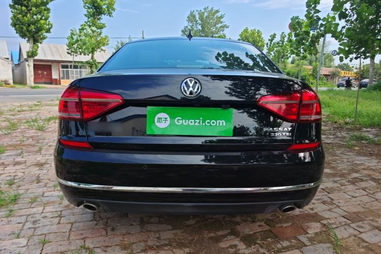 Used Volkswagen Passat 2017 330TSI DSG Luxury Edition Rear