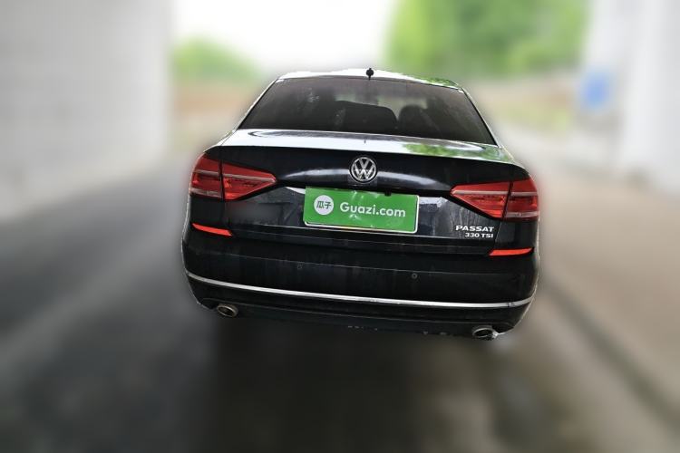 Used Volkswagen Passat 2017 330TSI DSG Luxury Edition Rear