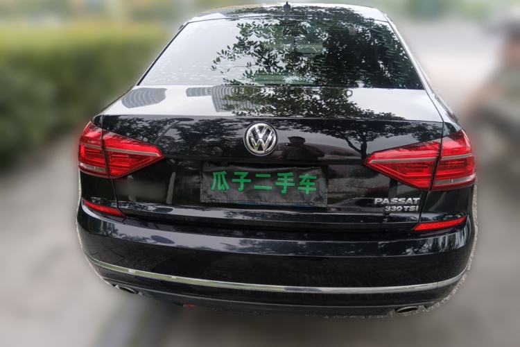 Used Volkswagen Passat 2017 330TSI DSG Luxury Edition Rear