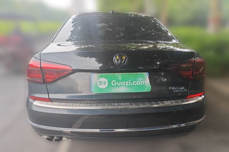 Used Volkswagen Passat 2017 280TSI DSG Luxury Edition Rear