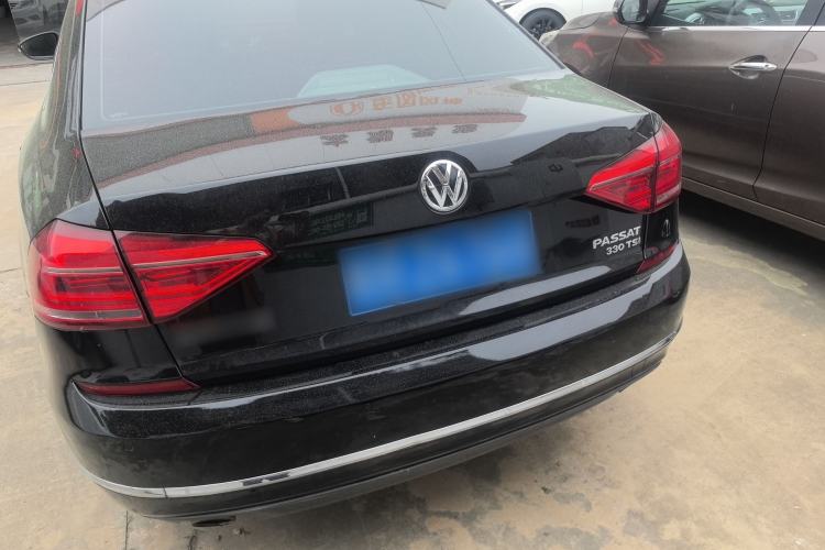 Used Volkswagen Passat 2017 330TSI DSG Luxury Edition Rear