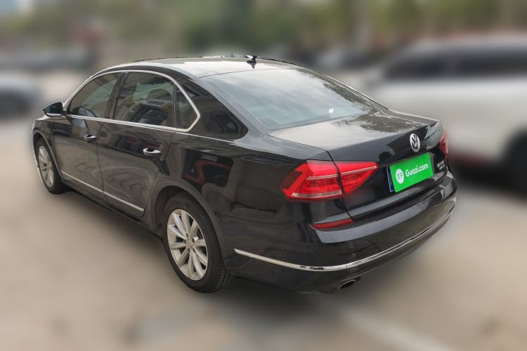 Used Volkswagen Passat 2017 330TSI DSG Luxury Edition Rear Left 45 Deg