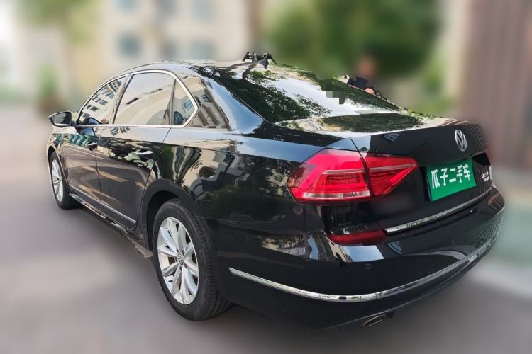 Used Volkswagen Passat 2017 330TSI DSG Luxury Edition Rear Left 45 Deg