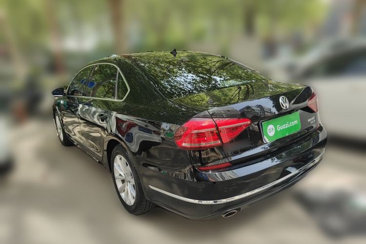 Used Volkswagen Passat 2017 330TSI DSG Luxury Edition Rear Left 45 Deg
