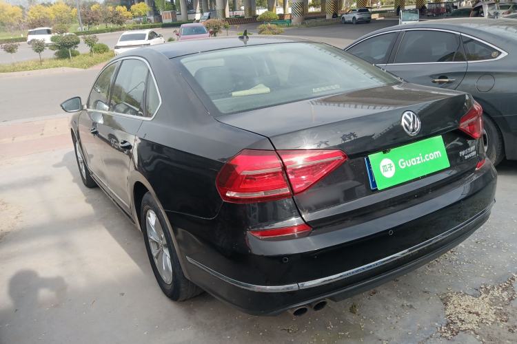 Used Volkswagen Passat 2017 330TSI DSG Luxury Edition Rear Left 45 Deg