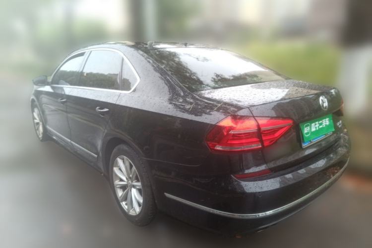 Used Volkswagen Passat 2017 330TSI DSG Luxury Edition Rear Left 45 Deg