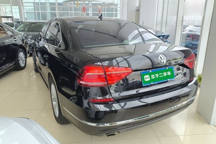 Used Volkswagen Passat 2017 330TSI DSG Luxury Edition Rear Left 45 Deg