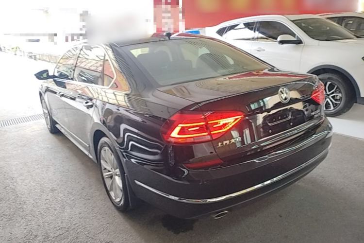 Used Volkswagen Passat 2017 330TSI DSG Luxury Edition Rear Left 45 Deg
