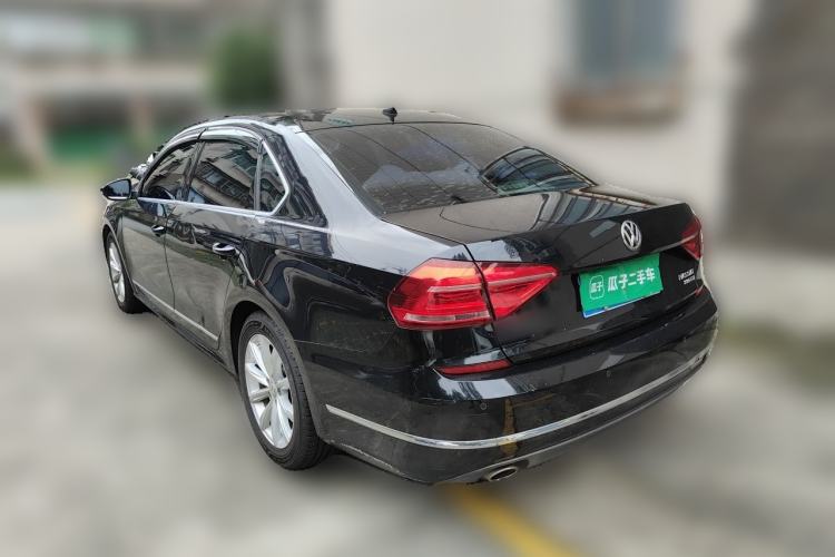 Used Volkswagen Passat 2017 330TSI DSG Luxury Edition Rear Left 45 Deg