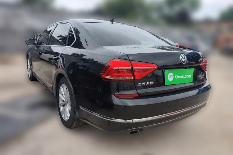 Used Volkswagen Passat 2017 330TSI DSG Luxury Edition Rear Left 45 Deg