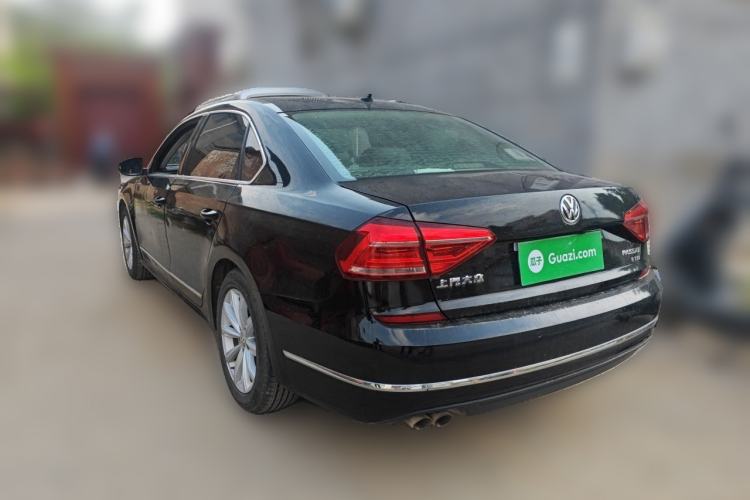 Used Volkswagen Passat 2017 280TSI DSG Luxury Edition Rear Left 45 Deg
