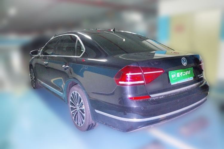 Used Volkswagen Passat 2017 330TSI DSG Prestige Edition Rear Left 45 Deg