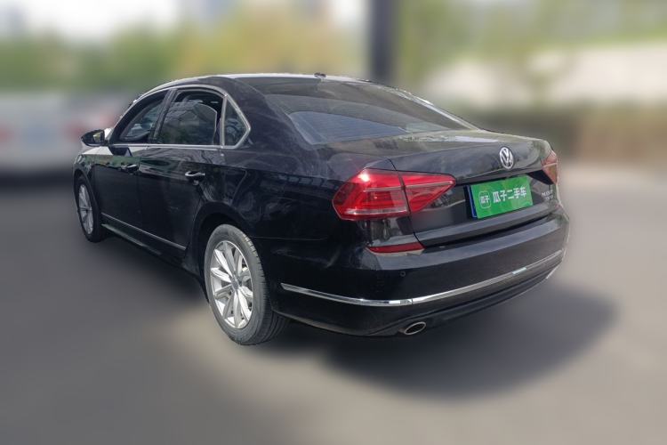 Used Volkswagen Passat 2017 330TSI DSG Luxury Edition Rear Left 45 Deg