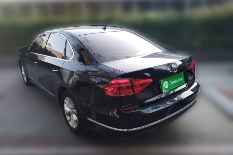 Used Volkswagen Passat 2017 330TSI DSG Luxury Edition Rear Left 45 Deg