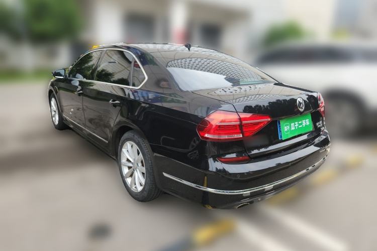 Used Volkswagen Passat 2017 330TSI DSG Luxury Edition Rear Left 45 Deg