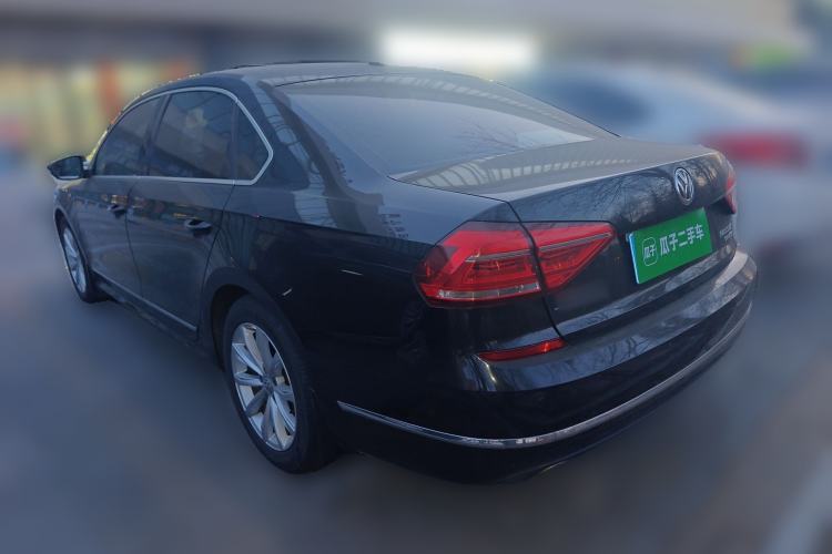 Used Volkswagen Passat 2017 330TSI DSG Luxury Edition Rear Left 45 Deg