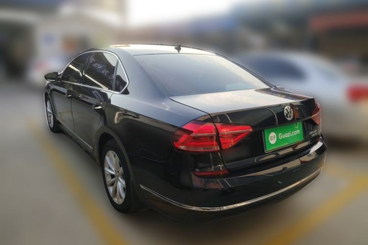 Used Volkswagen Passat 2017 330TSI DSG Luxury Edition Rear Left 45 Deg