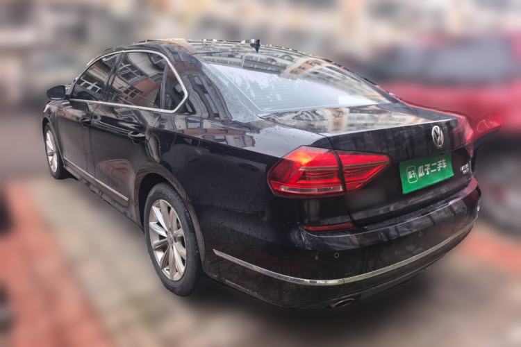 Used Volkswagen Passat 2017 330TSI DSG Luxury Edition Rear Left 45 Deg
