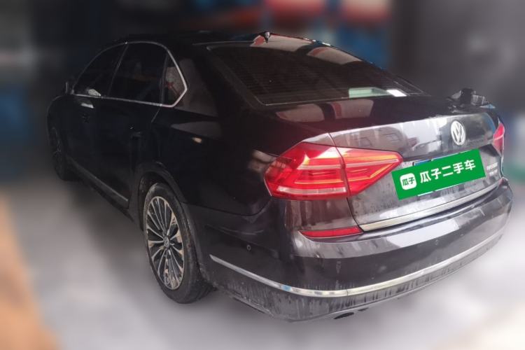 Used Volkswagen Passat 2017 330TSI DSG Luxury Edition Rear Left 45 Deg