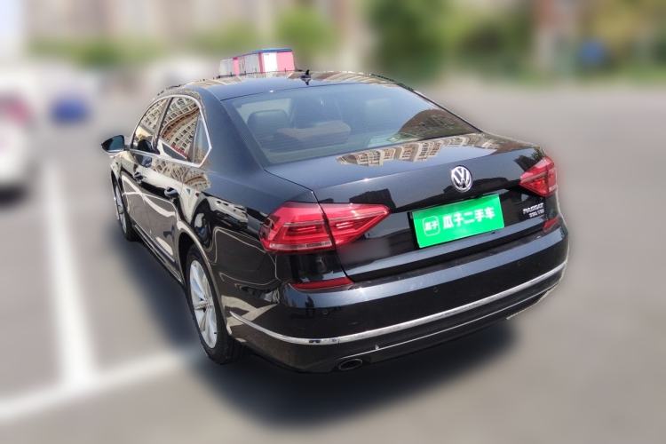 Used Volkswagen Passat 2017 330TSI DSG Luxury Edition Rear Left 45 Deg