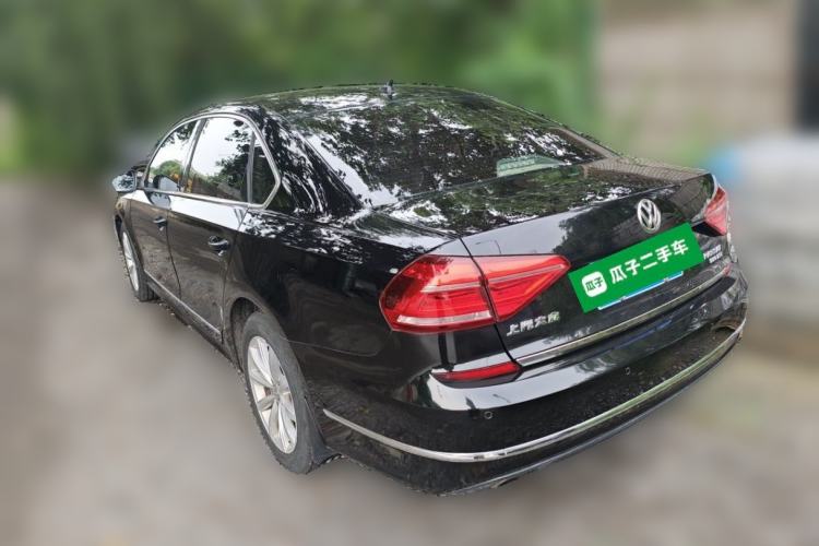 Used Volkswagen Passat 2017 330TSI DSG Luxury Edition Rear Left 45 Deg